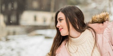 Caucasion lise kıdemli kış dışında