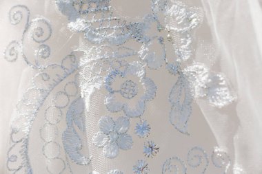 Gelinlik danteli karmaşık nakış