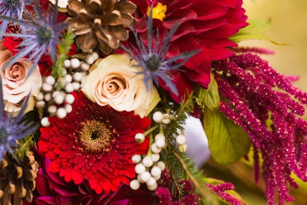 Seasonal Autumn Bridal Bouquet — ストック写真