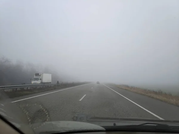 霧と川の風景 マスターランドスケープ — ストック写真