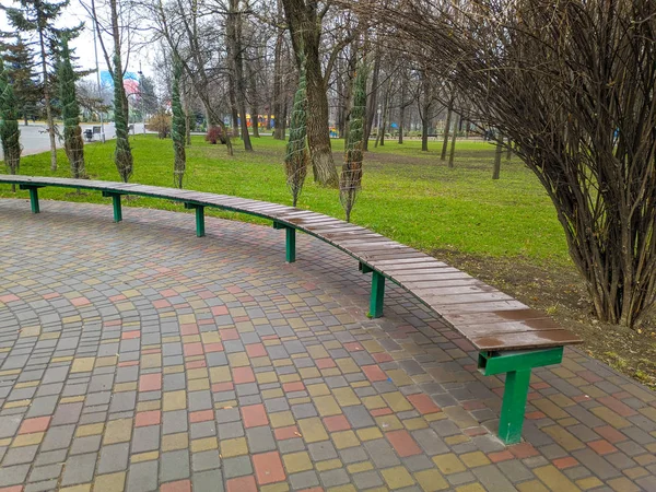 Bancos Parque Lugar Para Relaxar Parque Cidade — Fotografia de Stock