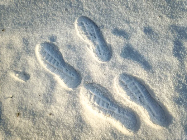 Voetafdrukken Sneeuw Voetafdrukken Van Schoenen Sneeuw — Stockfoto