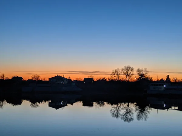 Landschaft Sonnenuntergang Auf Dem Wasser Reflexion Wasser — Stockfoto