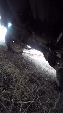 POV araba adam altında onarım Pervane mili