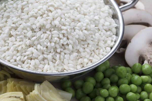 Risotto-Reis und Gemüse — Stockfoto