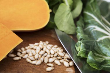 tereyağlı kabak tohumları