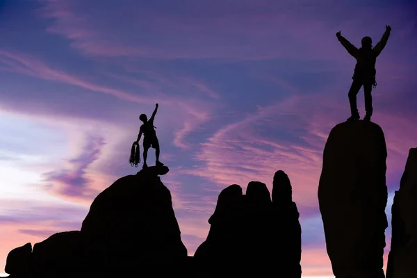 Climbing team on the edge. — Stock Photo, Image