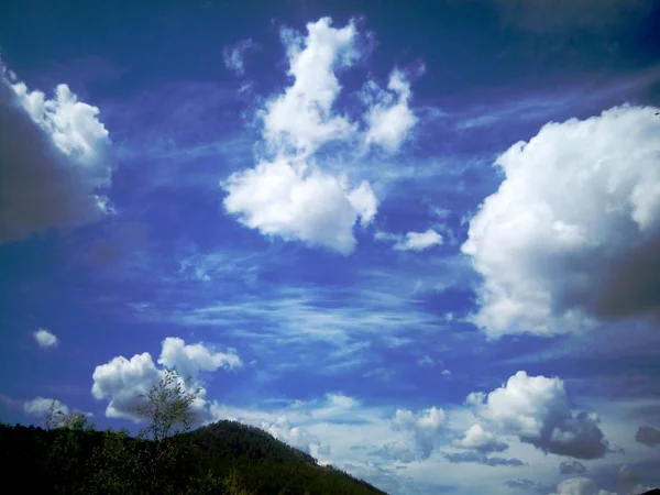 Klarster Himmel — Stockfoto