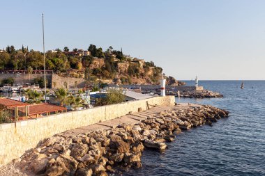 Antalya, Türkiye - 21 Ekim 2016: Eski şehir Kaleiçi