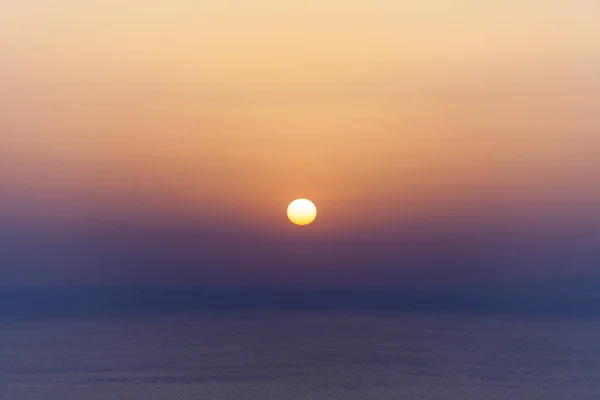 Красочный морской пляж восход солнца. Олимп-Бич, Чирали, Турция — стоковое фото