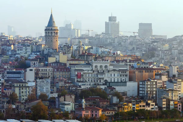 Torre delle fanciulle in Istanbul, Turchia . — Foto Stock
