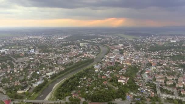 Vista aérea do Castelo de Uzhhorod, Ucrânia — Vídeo de Stock