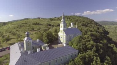 Uçan üzerinde Saint Nicholas Monastery, Mukachevo, Ukrayna