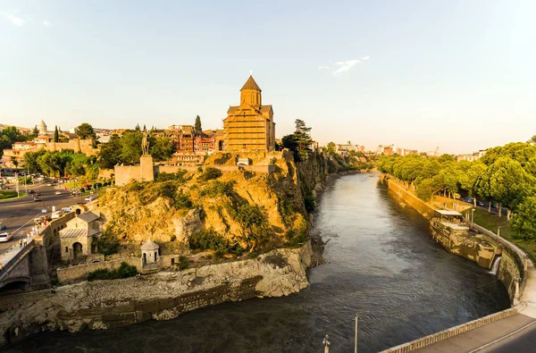 TBILISI capitale de la Géorgie. Vue aérienne du centre de Tbilissi — Photo