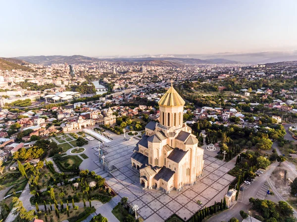 Holy Trinity Cathedral Tsminda Sameba — Stock Photo, Image