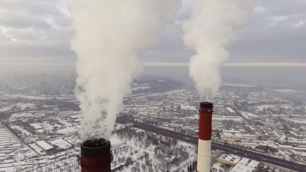 Coal Power Plant Emitting Carbon Dioxide Pollution from Smokestacks — Stock Video