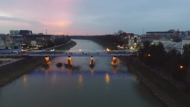 Vista aérea da cidade da noite, Uzhgorod, Ucrânia — Vídeo de Stock