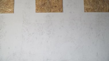 kadın duvar topu egzersiz gerçekleştirme