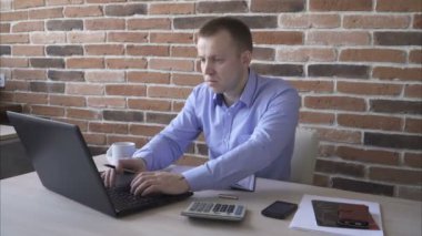 çalışan iş adamı