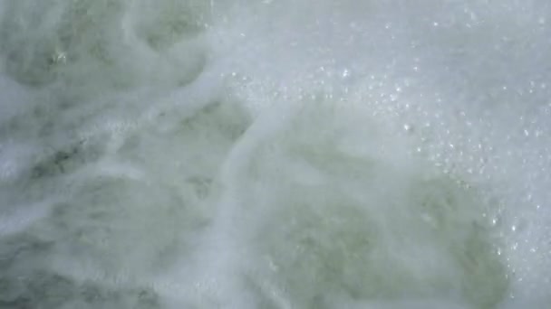 Strumień wody piany — Wideo stockowe