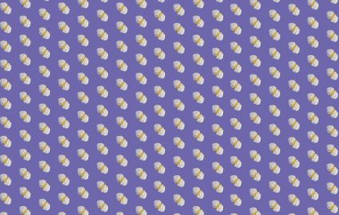 Sarmal şeklinde sarı kremalı bizet kekleri, geometrik düzende mor bir arka planda bulunur. Bir tür mum.