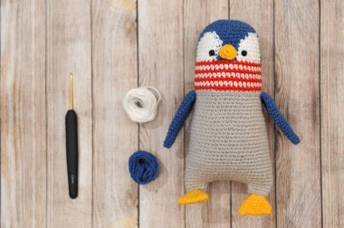 Amigurumi oyuncak. Penguen