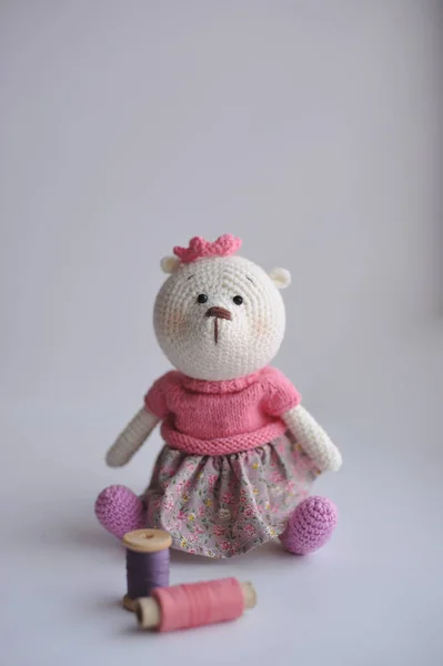 Syktyvkar Russia May 2018 Illustrative Image Teddybear Toy Knitted Technique — Stock Photo, Image