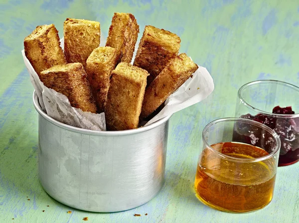 Rustikale goldene French Toast Stick — Stockfoto