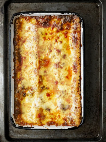 Rustieke Italiaanse lasagne — Stockfoto