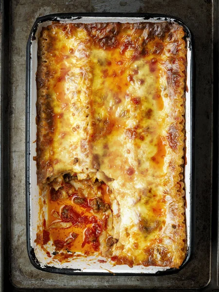 Rustykalne włoski lasagne — Zdjęcie stockowe