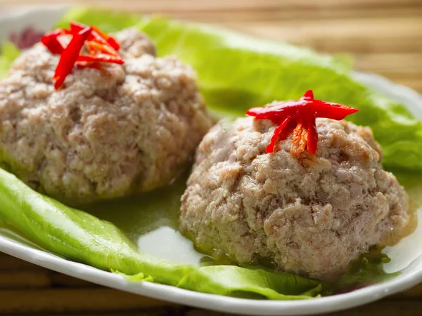 Chinese steamed lion head pork meat ball — Stock Photo, Image