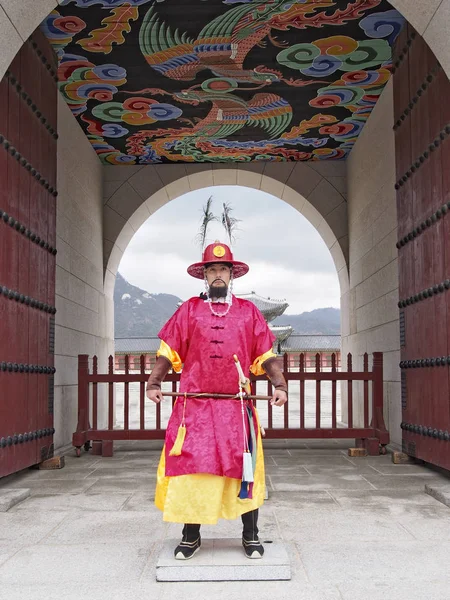 Wachablösung im Palast von Gyeongbokgung — Stockfoto