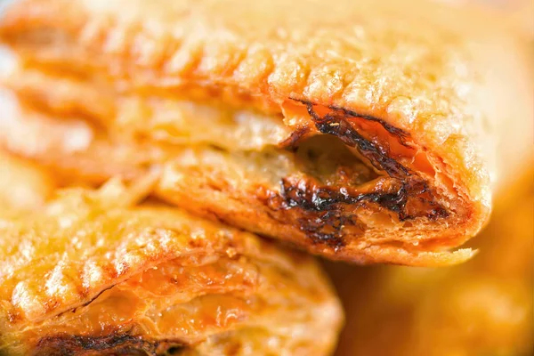 Κοντινό Πλάνο Του Ρουστίκ Χρυσό Αγγλικό Λουκάνικο Πίτα Comfort Food — Φωτογραφία Αρχείου