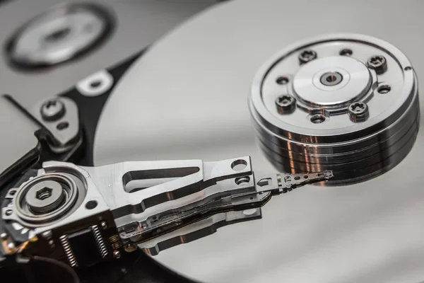 Open faulty HDD — Stock Photo, Image