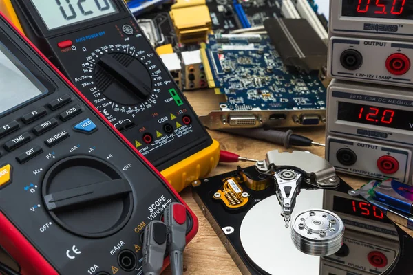 Open faulty HDD in a service laboratory Stock Picture