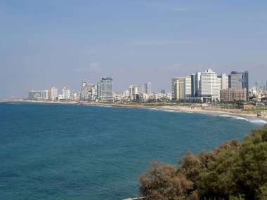 Tel Aviv, İsrail - 04 Ekim 2012: Akdeniz ve dolgu Tel Aviv'deki görünümü