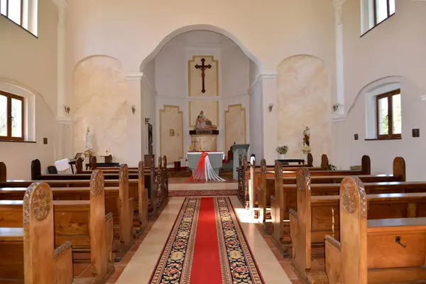 The room of Roman Catholic parish of the Grieving Mother of God (the former Catholic chapel of Velau). Znamensk, Kaliningrad region — Stock Photo, Image