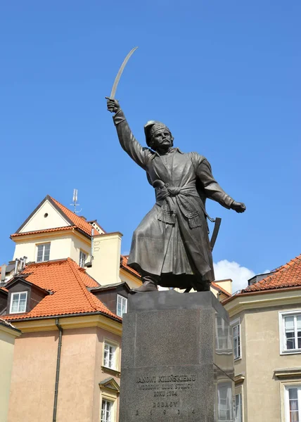 Warszawa, Polen. Monument till Jan Kilinsky — Stockfoto