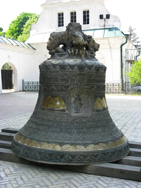 Oekraïne. Bell in Kiev Pechersk Lavra — Stockfoto
