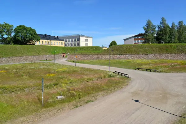 Vy över vallarna i sommardag. Hamina, Finland — Stockfoto