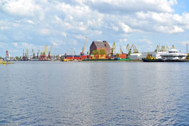 Kaliningrad ticaret Limanı bakan Pregolya Nehri