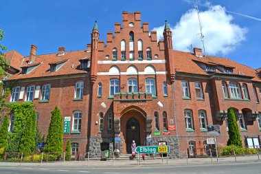 Braniewo, Polonya - 07 Haziran 2016: Cephe Belediye Binası 