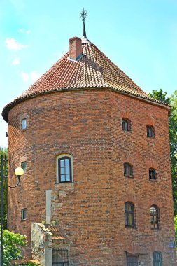 Ortaçağ Şehir kulesi. Braniewo, Polonya