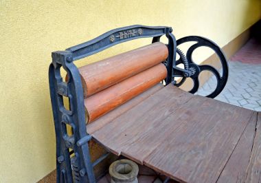 Kentshin, Polonya - 02 Ocak 2014: Blitz keten bir çıkarım için eski aygıt