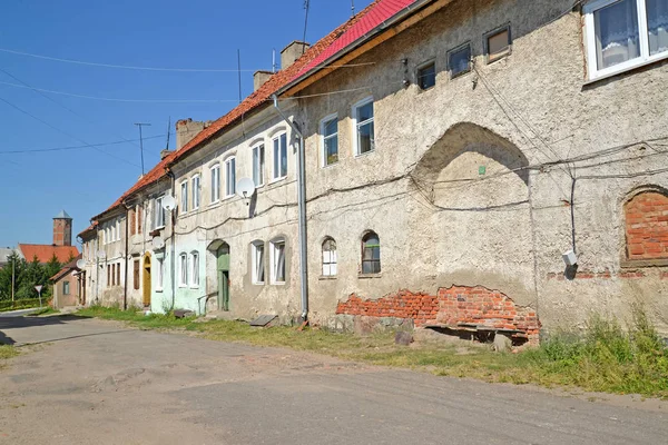 Obszarze starego zabytkowego budynku na Oktyabrskaya Street. Zheleznodorozhny, Kaliningrad region — Zdjęcie stockowe