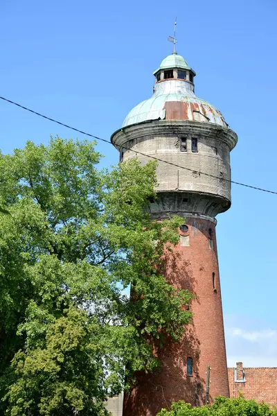 Stad water toren van Labiau. Polessk, regio Kaliningrad — Stockfoto