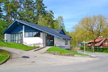 Nida, Litvanya - 11 Mayıs 2013: Neringa Tarih Müzesi. Litvanya metni - Neringa Tarih Müzesi