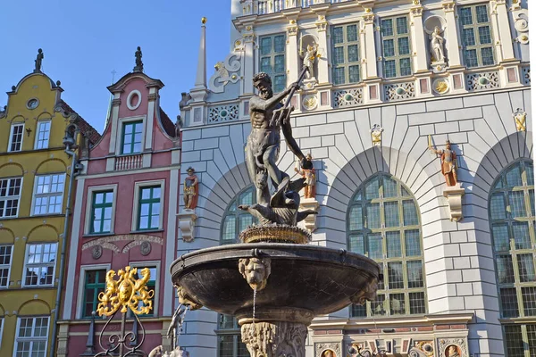 Gdansk Polen Neptunbrunnen Inmitten Historischer Gebäude — Stockfoto