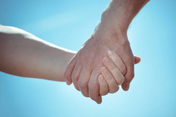 Hands holding together — Stock Photo, Image