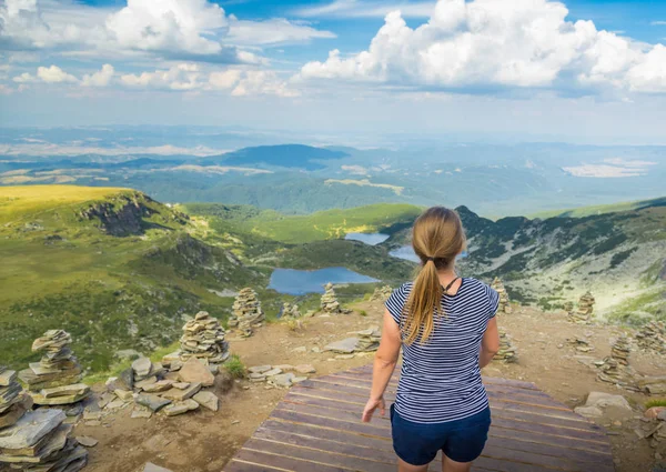 Viajar en Bulgaria montañas — Foto de Stock